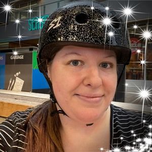 Meet your Posher, Claire